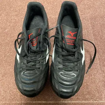 미즈노 축구 스파이크 미즈노 모나르시다 24.5cm