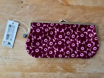 마리메꼬 Pikkuinen Unikko 가마구치 파우치