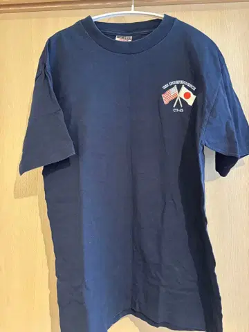 USS INDEPENDENCE CV62 네이비 T셔츠 L