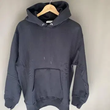 BEAUTY&YOUTH 네이비 후드 부착 후드티