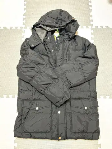 [클리닝 완료] Kent 후드 부착 다운 자켓 M 사이즈