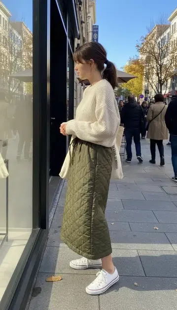 허시파피 퀼팅 스커트