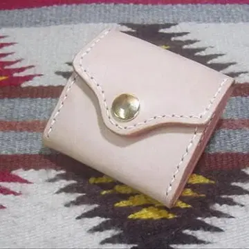 새들 레더 상자형 코인 케이스 내추럴