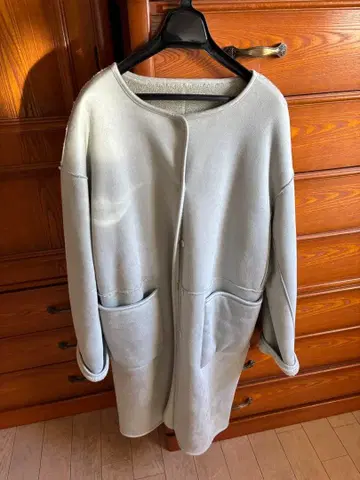 라이트 그레이 오버 사이즈 롱 코트