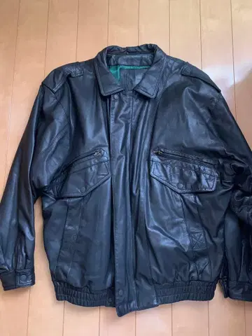 블랙 가죽 자켓