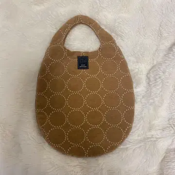 미나 페르호넨 에그백 탬버린