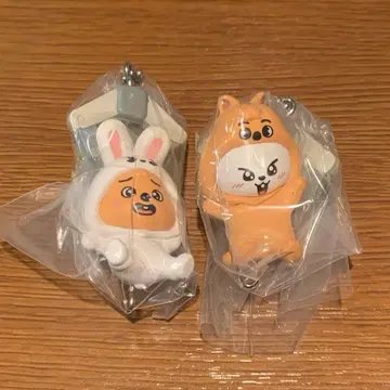 [ 2개 세트 ] 스키즈 가챠 리 비트 한쿼카 키링