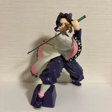 귀멸의 칼날 코쵸우 시노부 피규어