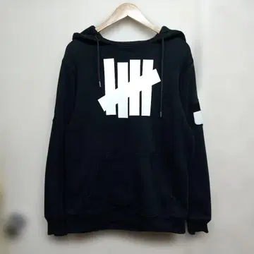 W778 UNDEFEATED 프린트 후드티 후디 와펜