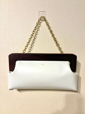 chieko+ woody 백 클러치 화이트