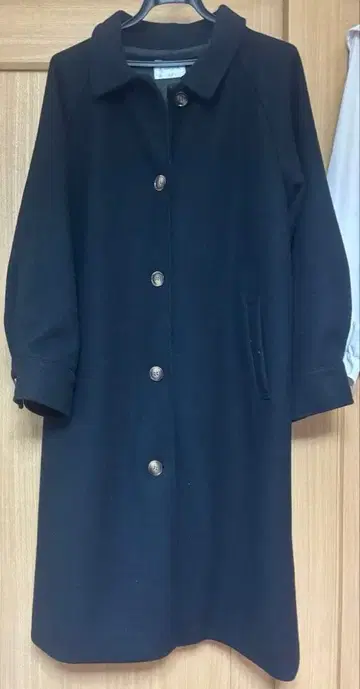 허니즈 롱 코트