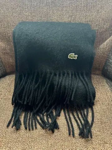 LACOSTE 캐시미어 블랙 머플러