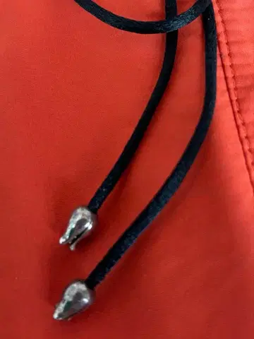 JOAQUIN BERAO 호아킨 베라오 튤립 모티브의 라리엣