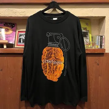 클로 핑거 티셔츠 롱티