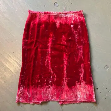 빨간색 벨벳 타이트 스커트 무릎 기장