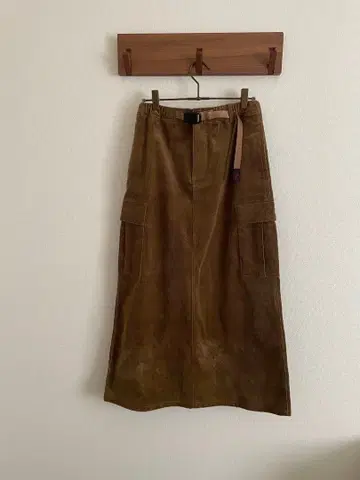 그라미치 코듀로이 브라운 롱 타이트 스커트