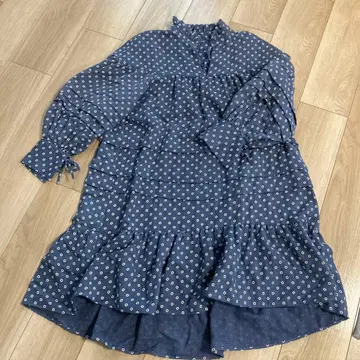 코엘 coel 네이비 플라워 프린트 원피스