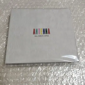 Mrs. GREEN APPLE ANTENNA