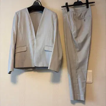그린 라벨 그레이 노카라 자켓 팬츠 셋업