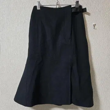 유니클로+J 플레어 스커트 블랙 사이즈 58