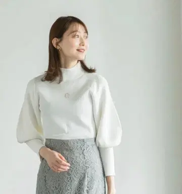 NOBLE 벌룬 슬리브 니트 4