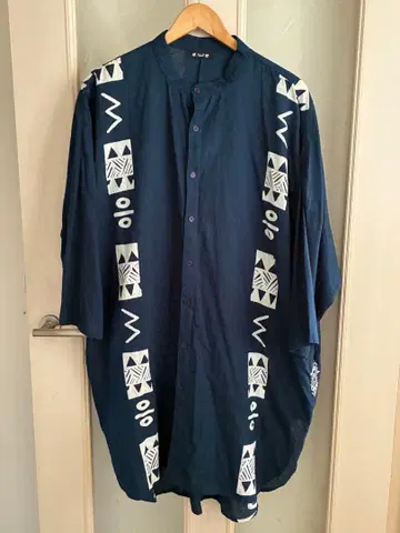 차이하네 anima 아이세블 남성용 셔츠