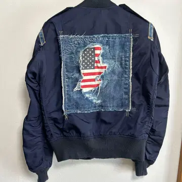 AVIREX MA-1 미국 국기 디자인