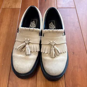 베이지 스웨이드 프린지 슬립온 반스 VANS
