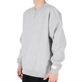 뉴발란스 1000 맨투맨