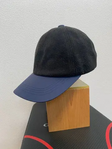 CA4LA x soe 플리스 소재 블랙 x 네이비 캡