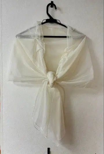 아이보리 쉬폰 스톨 STRAWBERRYFIELD