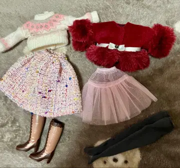 루미데미트리아 아웃핏