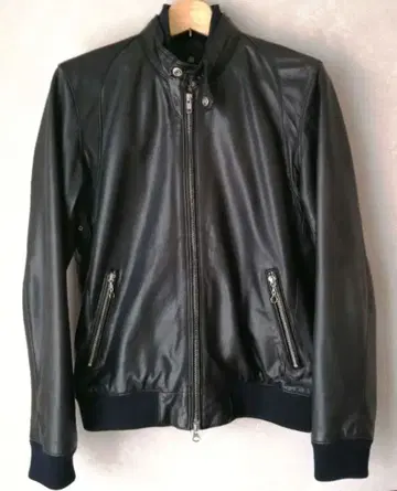 블랙 가죽 싱글 라이더 자켓