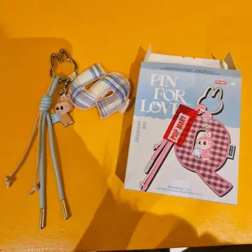 러브브 알파벳 펜던트 labubu