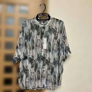 SUMI STYLE 추상 패턴 반팔 셔츠