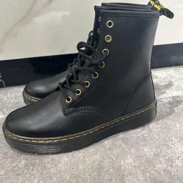 닥터마틴 블랙 부츠 UK7
