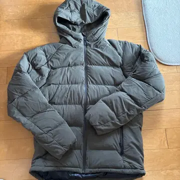 TIGORA 후드 부착 다운 자켓 L 사이즈 올리브 그린