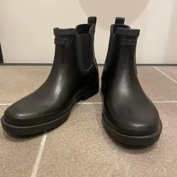 AIGLE 블랙 레인부츠 사이드고어 22.5