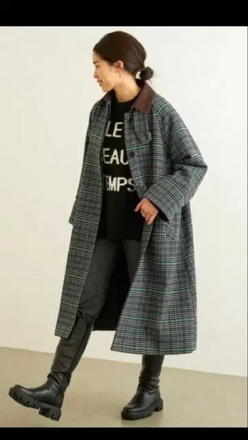 B.C STOCK 체크 무늬 스텐카라 코트 simplicite