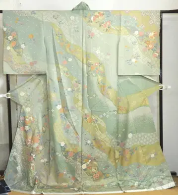 순수 실크 가봉 호몬기 기모노 옅은 색조 금채 B반