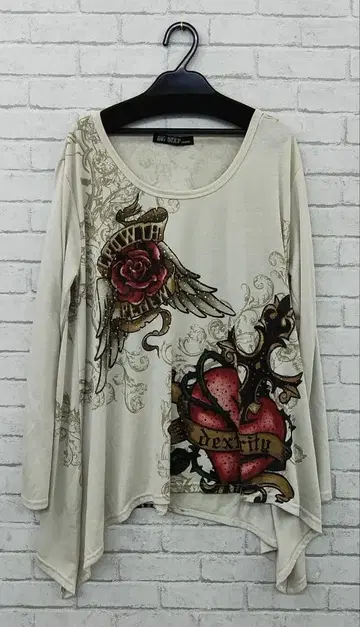 H115 DIG DEEP 긴팔 티셔츠 튜닉 장미 하트 고딕풍