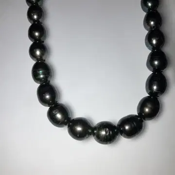 블랙 컬러 계열 펄 핸드메이드 목걸이