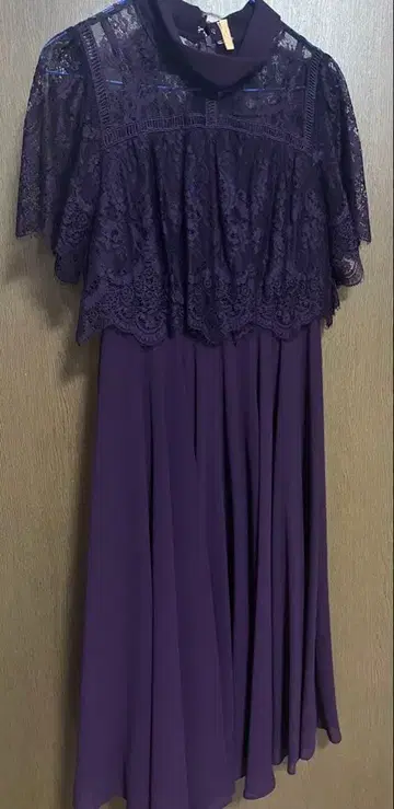 레이스 드레스 반팔