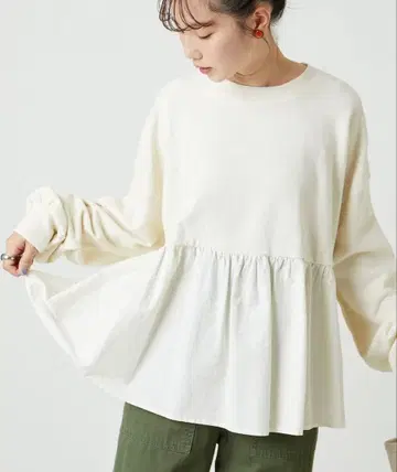 FREAK'S STORE 피그먼트 가공 프릴 롱 슬리브 상의