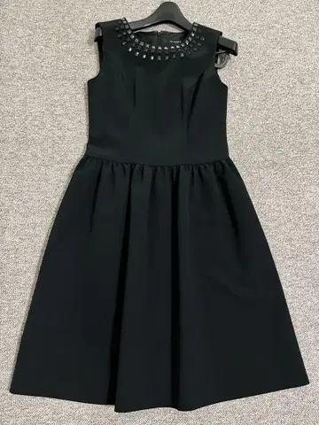 M-PREMIER 원피스 블랙