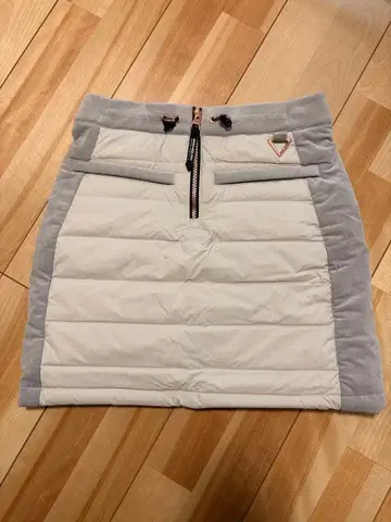 MARK & LONA 퀼팅 스커트 그레이/화이트