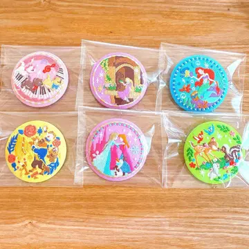 Disney Characters 자수 캔뱃지 비스킷2 캔뱃지 세트