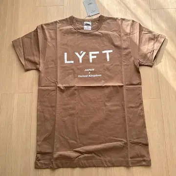 LYFT 베이지 T셔츠 M 새상품