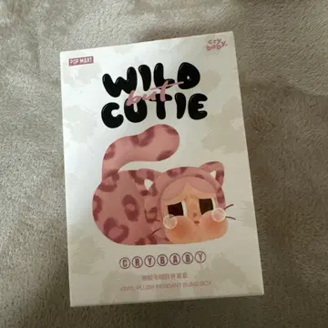 새상품 CRYBABY WILD BUT CUTIE vintage cutie