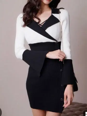 화이트 블랙 니트 원피스